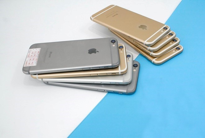 iPhone moi binh on gia, may cu lien tuc lao doc hinh anh 2