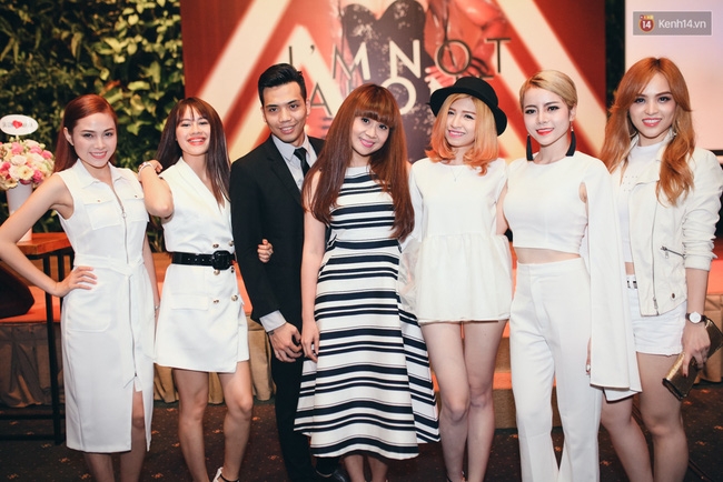 Người yêu Cường Đô La thân thiết đến chúc mừng Maya ra album mới - Ảnh 17.