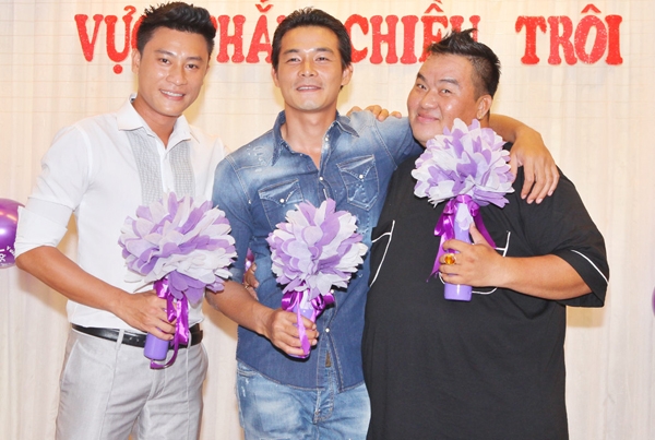 quach-ngoc-ngoan-cong-khai-tinh-tu-ben-phuong-chanel-3