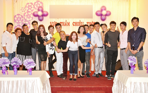 quach-ngoc-ngoan-cong-khai-tinh-tu-ben-phuong-chanel-8