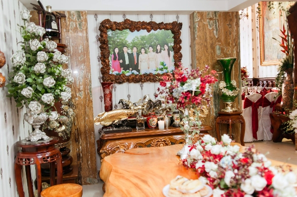 ngay-thu-hai-le-gia-tien-tai-sai-gon-14