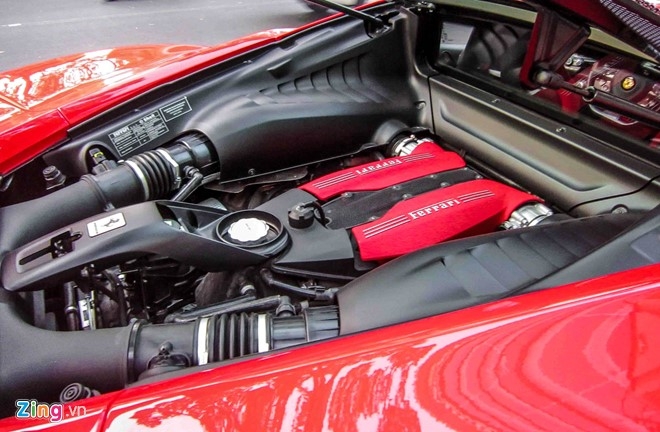 Sieu xe Ferrari 488 GTB thu 5 ve Viet Nam hinh anh 3