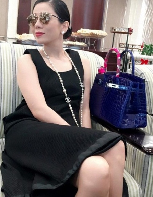 Thú chơi phụ kiện hàng hiệu của ca sĩ Lệ Quyên