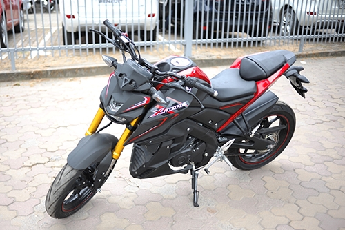 chi-tiet-yamaha-xabre-tai-ha-noi-3