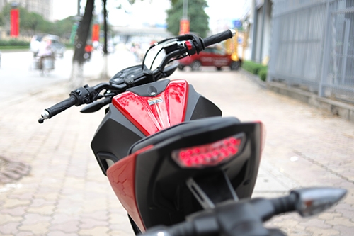 chi-tiet-yamaha-xabre-tai-ha-noi-10