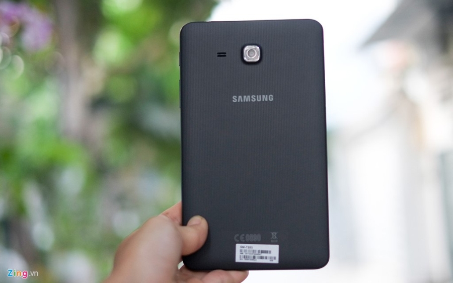 Anh Samsung Galaxy Tab A 2016 gia 4,5 trieu dong o VN hinh anh 9