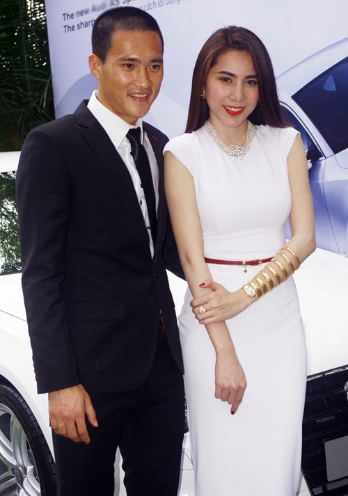 cong-vinh-va-nhung-lan-chieu-vo-tang-qua-tien-ty-1