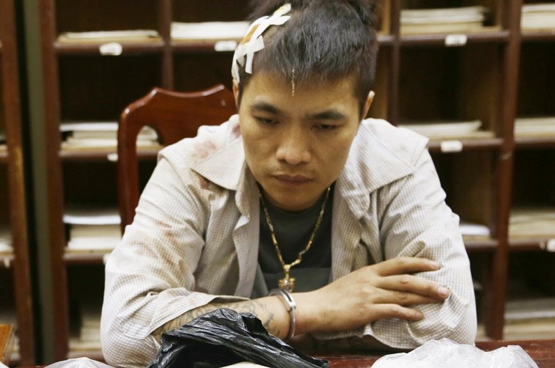 can canh kho vu khi cua trum ma tuy ban tra canh sat hinh anh 9