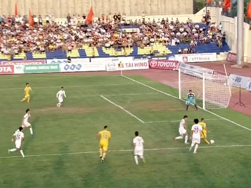 FLC Thanh Hóa – HAGL: Trái đắng phút bù giờ - 1