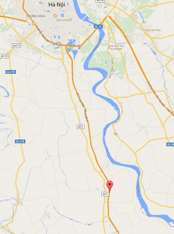 Oto gap su co lien tiep, cao toc Phap Van - Cau Gie un dai hinh anh 3