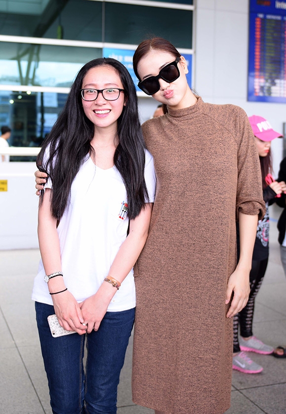 Maya chia tay con gái một mình sang Mỹ lưu diễn 8