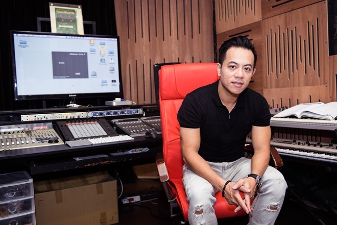 DJ Hoang Anh: 'DJ Bo qua doi hon 4 nam toi moi co ban gai' hinh anh 1