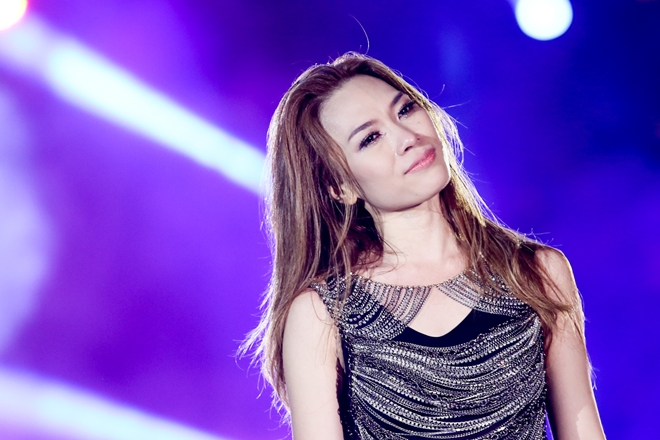 Hong Nhung: 'Giong hat cua My Tam qua hay' hinh anh 2