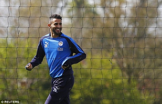  Riyad Mahrez, cầu thủ xuất sắc nhất Anh mùa giải 2015-2016, người có ảnh hưởng lớn thành tích của Leicester 