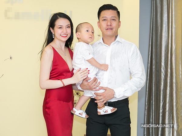 tuan-hung-co-gang-ep-con-trai-cuoi-1