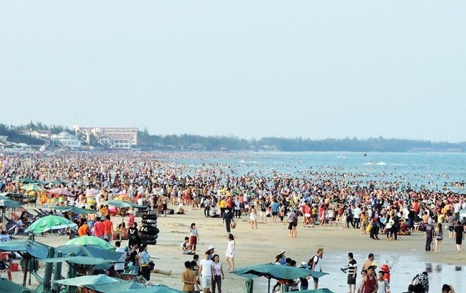 Vung Tau lap doi trat tu bai bien hinh anh 1