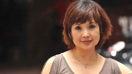 NSND Lan Hương dừng lại trước chuyến đi Trường Sa vì lí do sức khỏe.