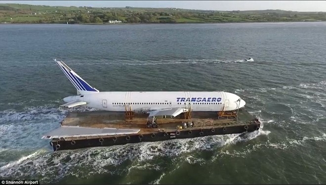 Boeing 767 vuot bien trong hanh trinh cuoi cung hinh anh 9