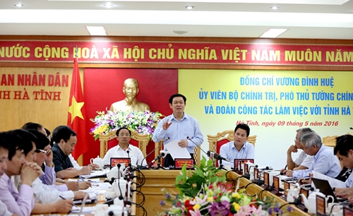 pho-thu-tuong-vuong-dinh-hue-can-bo-xa-xeo-chinh-sach-ho-tro-do-hai-san-chet-xu-ly-theo-tinh-tiet-tang-nang-doi-voi-can-bo-xa-xeo-chinh-sach-ho-tro-kho-khan-do-hai-san-chet