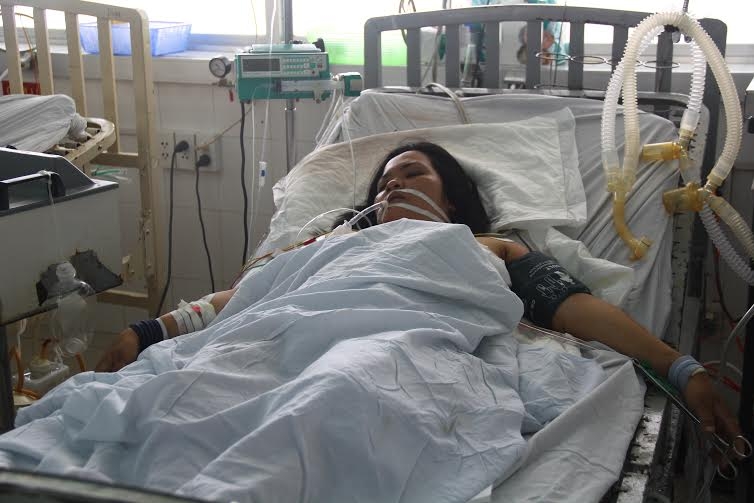 quang nam: cuu song mot phu nu tu dung dao dam 3 nhat vao nguc hinh anh 1
