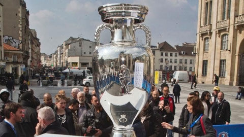 EURO 2016, “làn gió mát” 1,3 tỷ euro