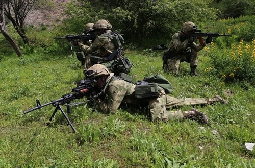 Mục kích diễn tập chống khủng bố lớn nhất lịch sử Tajikistan - ảnh 7