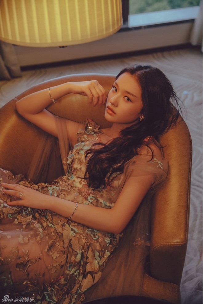 'My nhan ngu' long lanh giua tin don het thoi o tuoi 20 hinh anh 5