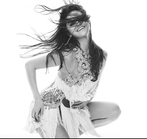 Ngất ngây ngắm Selena Gomez ngày càng quyến rũ - ảnh 2