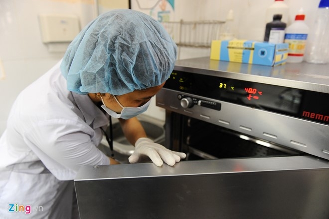 Quy trinh tru dong tinh trung tai Benh vien Phu san Ha Noi hinh anh 4