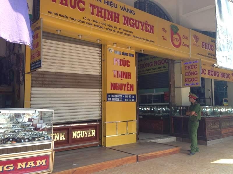 tiem vang bi dot nhap trong dem, mat hon nua ty dong hinh anh 1