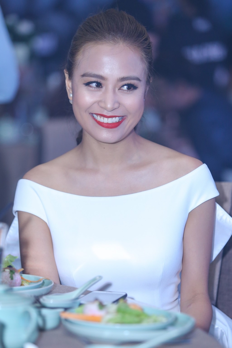Hari Won dien vay xe sau khi di su kien cung Tran Thanh hinh anh 6