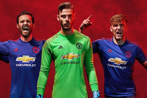 lo ve champions league, m.u tang gia ban ao dau hinh anh 1