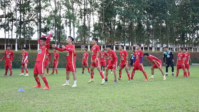HAGL tập bài lạ trước cuộc chiến với Long An5