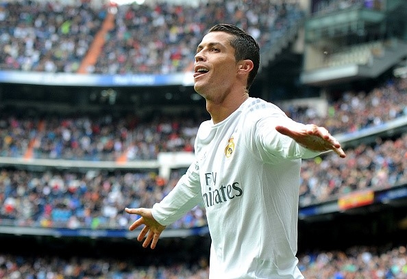 Ronaldo phá kỷ lục trong ngày Real vồ hụt chức vô địch