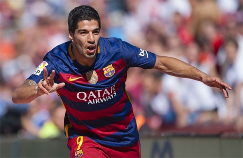 Suarez: Từ chàng trai trốn vé đến người hùng ở Nou Camp