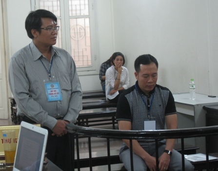 lua-doi-no-vinashin-voi-thu-lao-hon-2-ty-dong