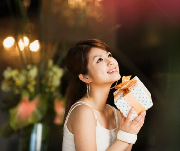 Tôi nên chọn ai: Người yêu hay bạn thân?
