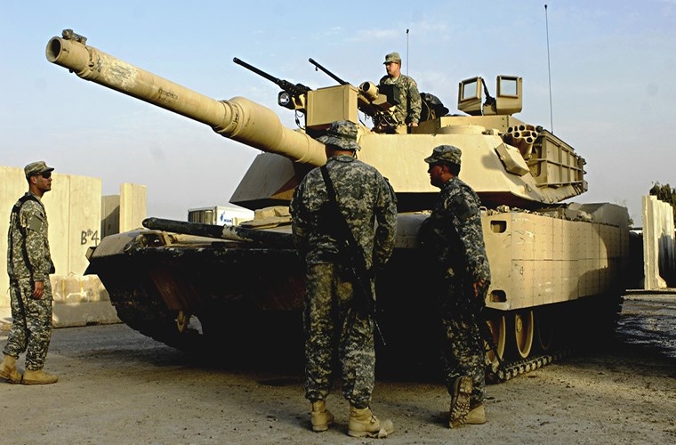 Vi sao xe tang Abrams My song sot 