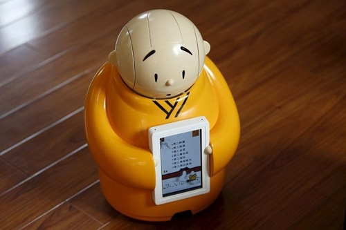 nha-su-robot-gay-sot-o-trung-quoc