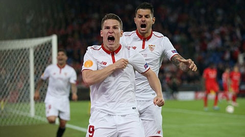 Sevilla thắng ngược Liverpool, lần thứ 3 liên tiếp vô địch Europa League