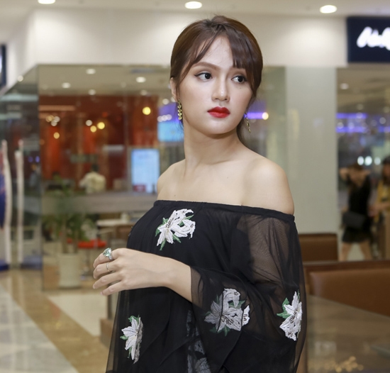 Hương Giang Idol xác nhận đã chia tay bạn trai