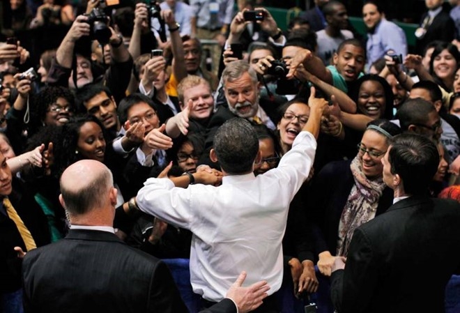 Nguoi 'nhu hinh voi bong' bao ve Tong thong Obama hinh anh 12