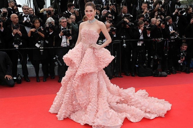 Sự thật sau màn tỏa sáng tại Cannes của các sao châu Á3