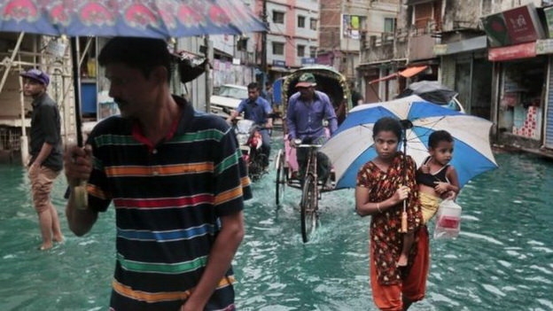 Bão mạnh tràn qua Bangladesh, 24 người chết, 100 bị thương