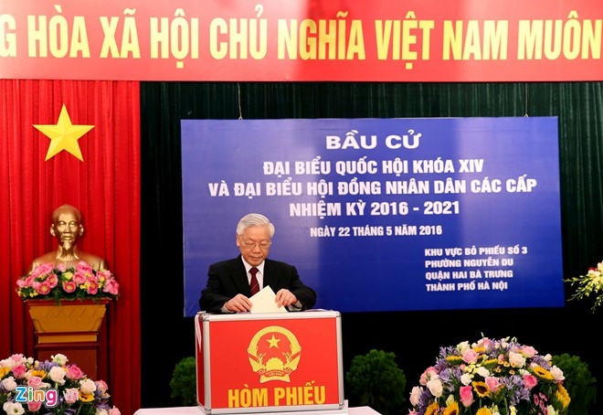 Khong khi bau cu dai bieu Quoc hoi, HDND o Ha Noi, TP HCM hinh anh 2