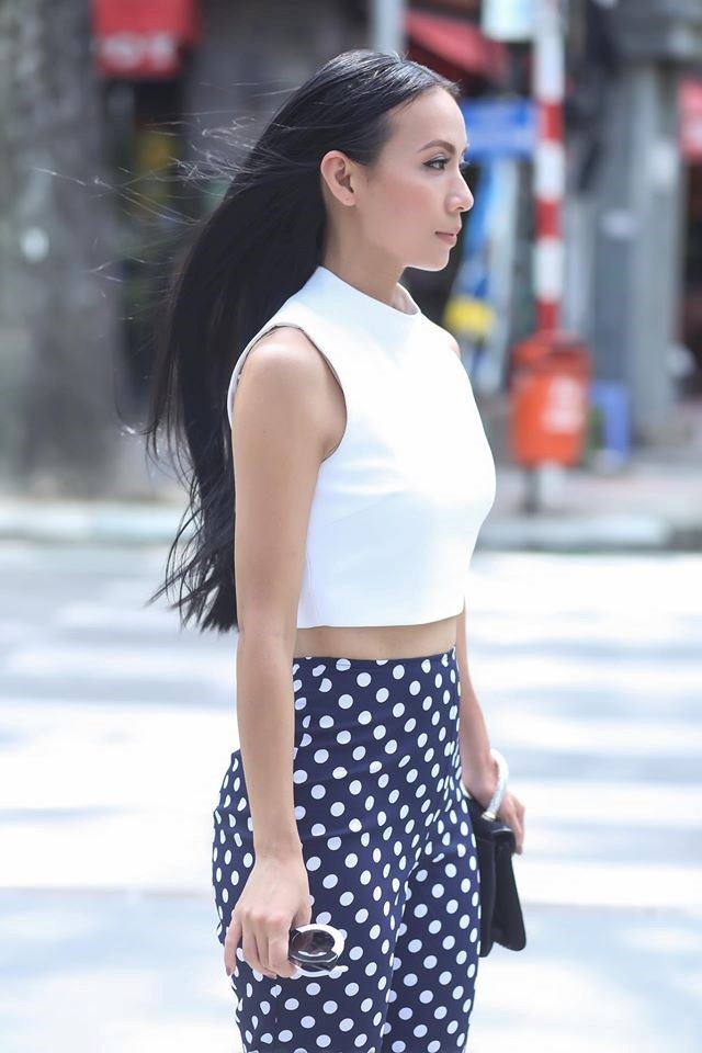 Minh Hang, Pham Huong dien street style noi bat tuan qua hinh anh 10