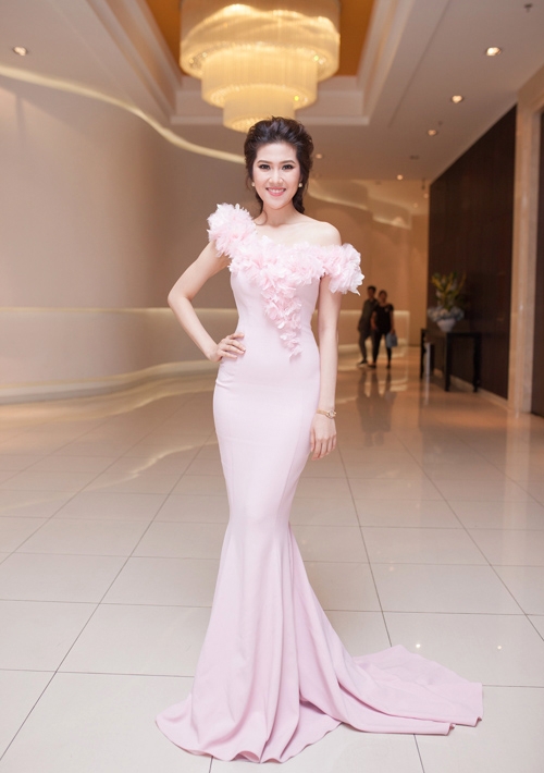 Mỹ nhân Việt mặc đẹp nhất tuần