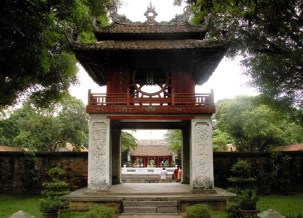  Văn Miếu - Quốc Tử Giám. 