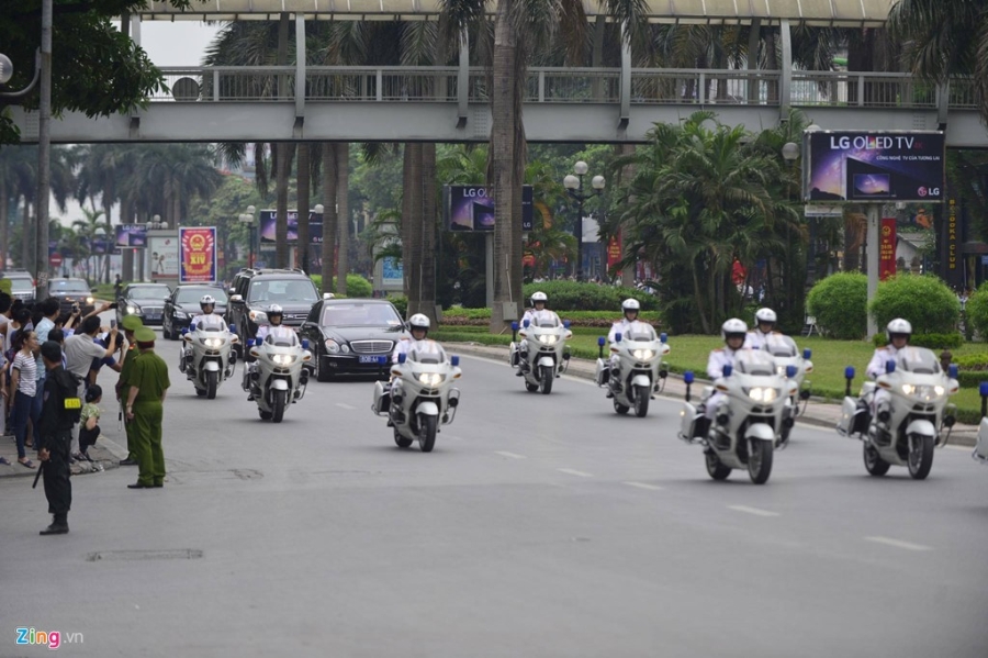 Nguoi Ha Noi chao don Tong thong Obama hinh anh 2