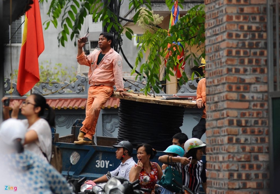 Nguoi Ha Noi chao don Tong thong Obama hinh anh 6